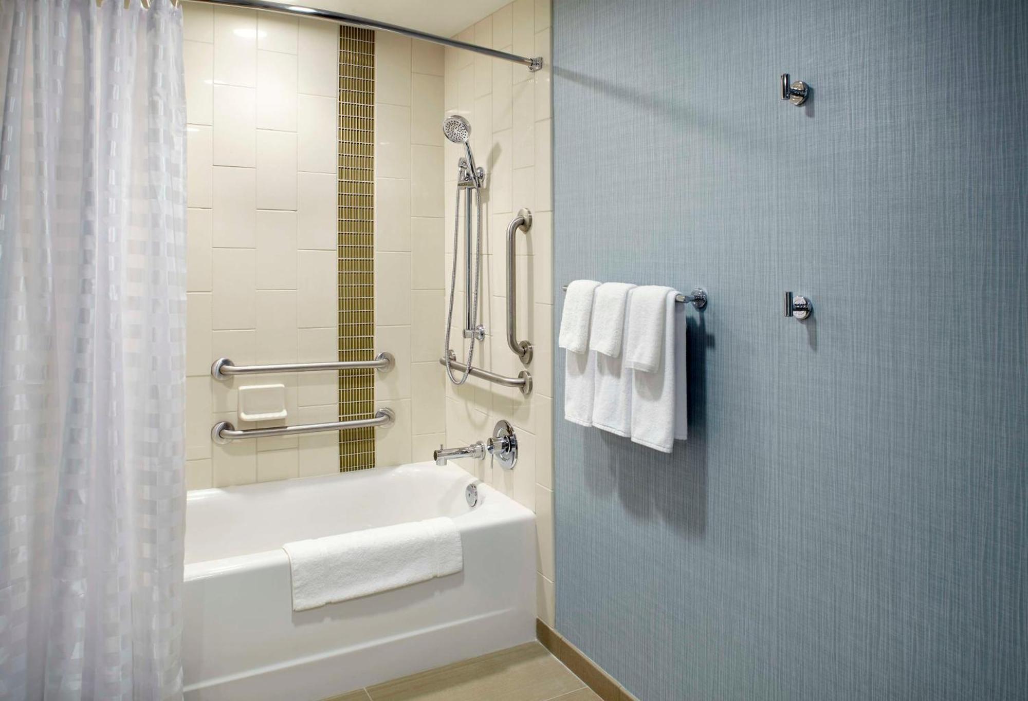 Hyatt Place Cleveland/Lyndhurst/Legacy Village Eksteriør billede